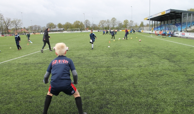 Techniekweek FC Eibergen trekt volle ‘zalen’