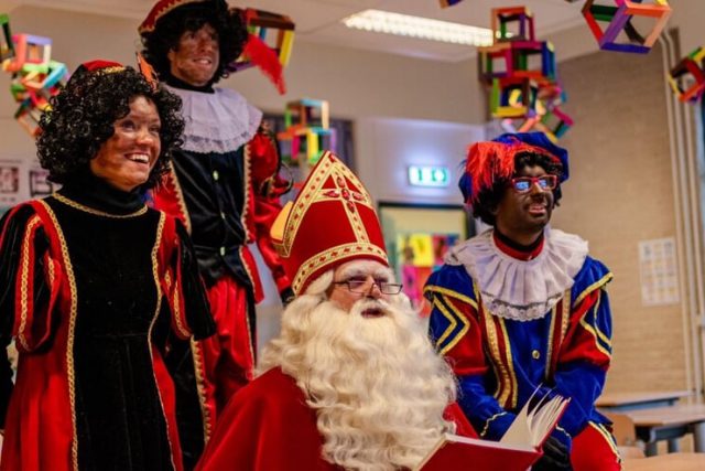 Sinterklaasintocht met speurtocht in Neede